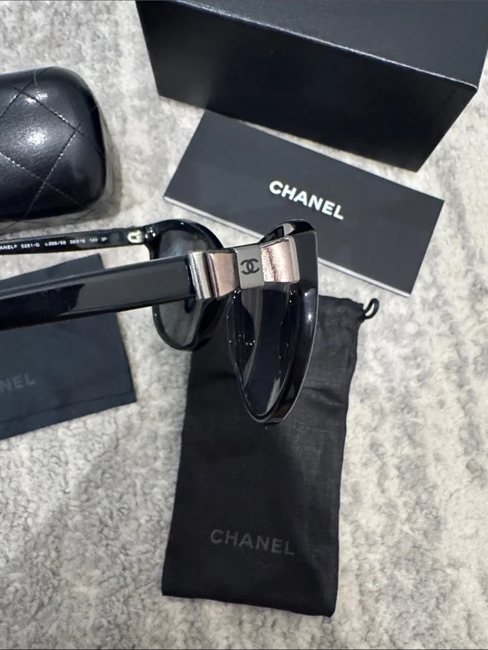 CHANEL Black Oversized cat eye Sunglasses (with box, case, pouch, etc)
